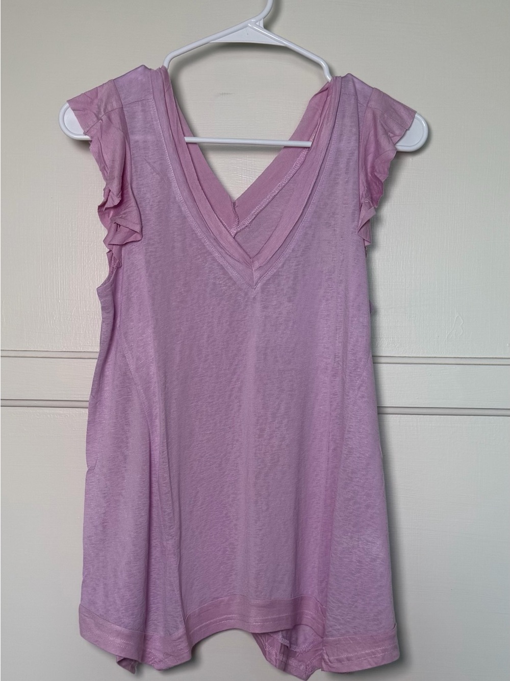 Mystree: Sleeveless V-Neck Ruffled Shoulder Top - Light Purple (D0005)